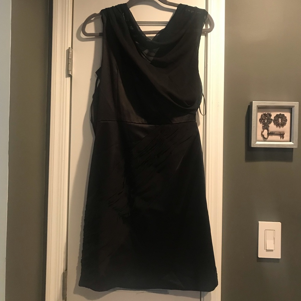 Max and Cleo knee length sheer top dress. Size 8